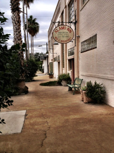 Street entrance to Historic building - Alamo Inn - Alamo TX - December 2012